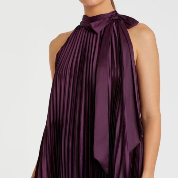 Mac Duggal Size 14 Dark Purple Flowy Pleated Halter Neck Long Maxi Gown Dress - Picture 3 of 5